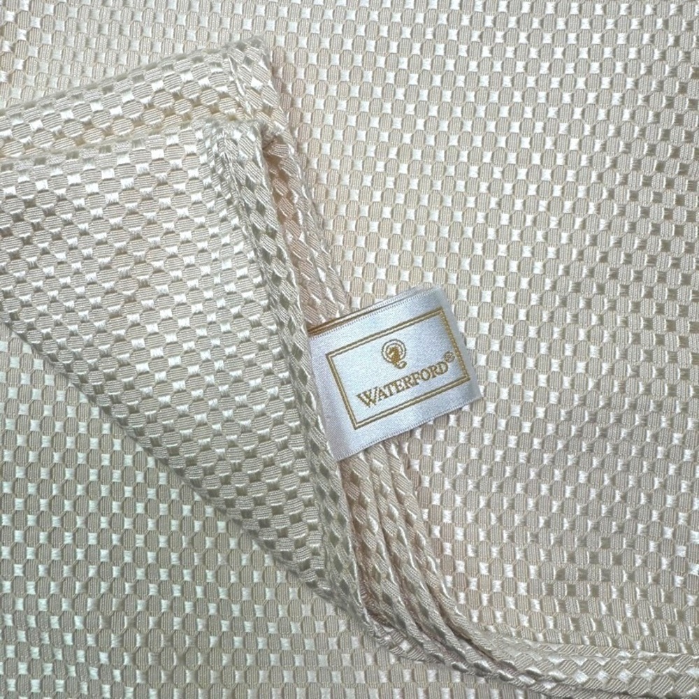 Waterford Luxury Pearl Gold Honeycomb Tablecloth 55x82 Oblong Cotton Blend